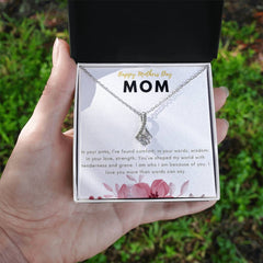 Eternal Elegance: Alluring Beauty Necklace for Mom